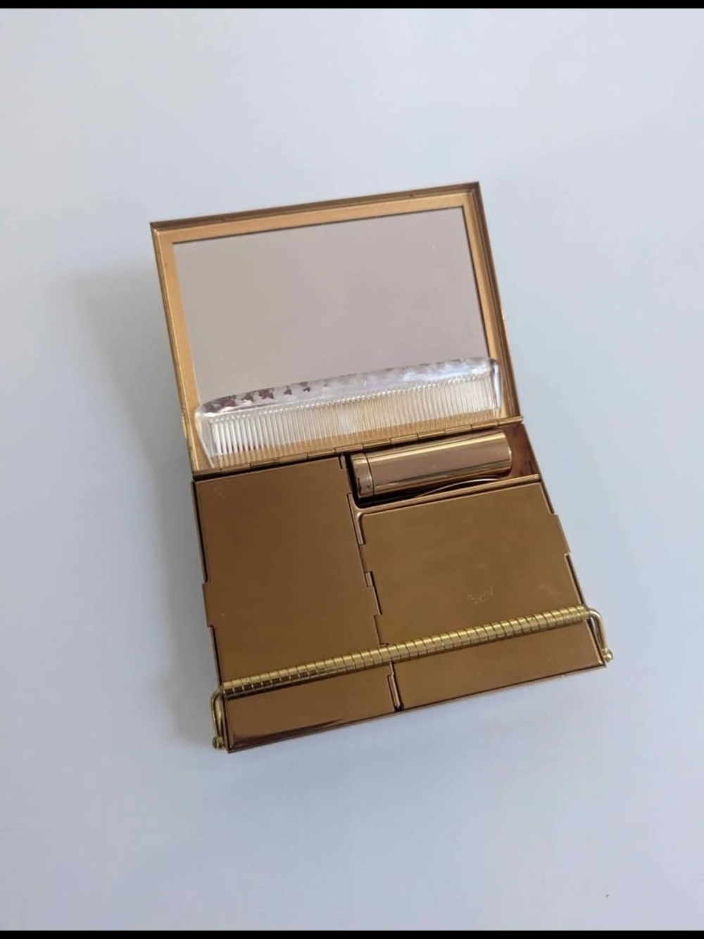 Vintage Volupte Compact Make-up Clutch Purse Evening Carryall "Sophisticase"